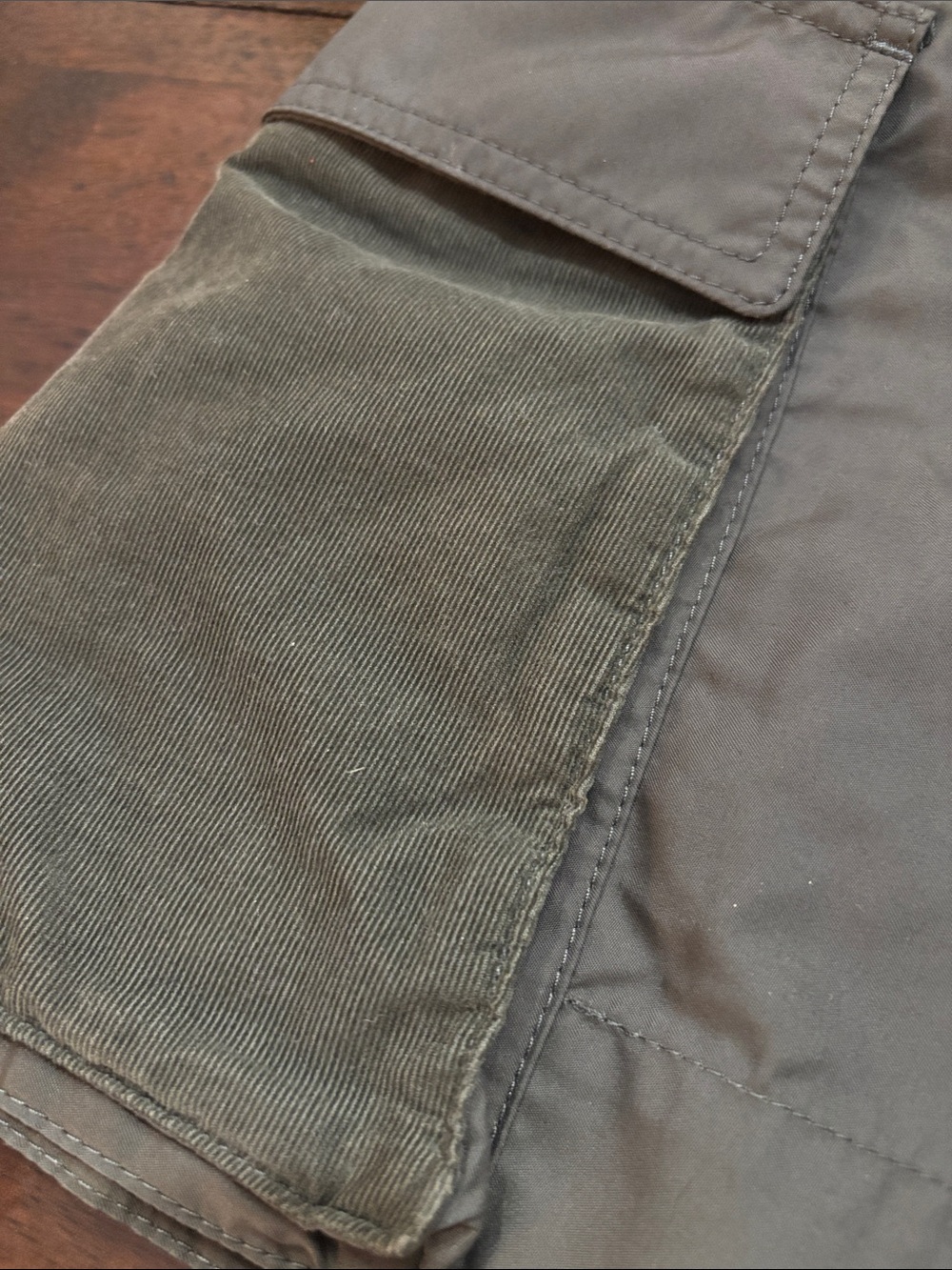KENZO Luxury NWT Green Paperbag Waist-Belted Cargo Shorts - Picture 6 of 13